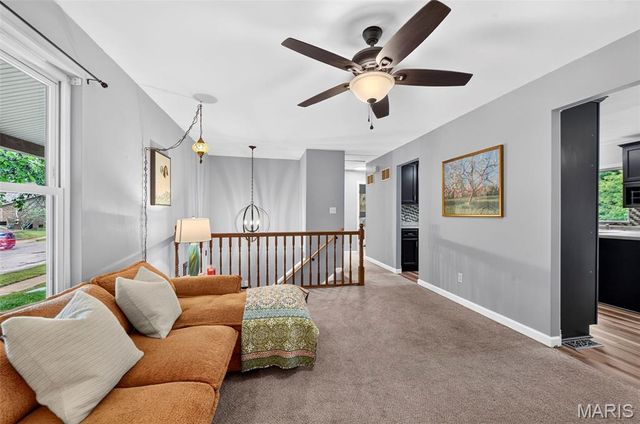 547 Golfwood Drive, Ballwin, MO 63021