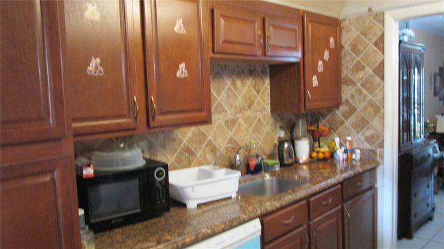 3001 NW 48th Avenue 237, Lauderdale Lakes, FL 33313