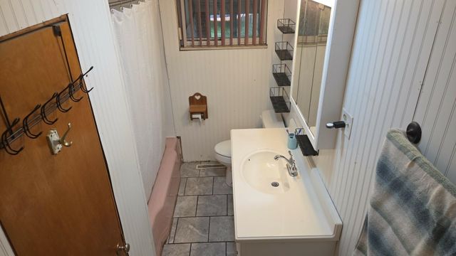 295 Private Road 660, South Point, OH 45680