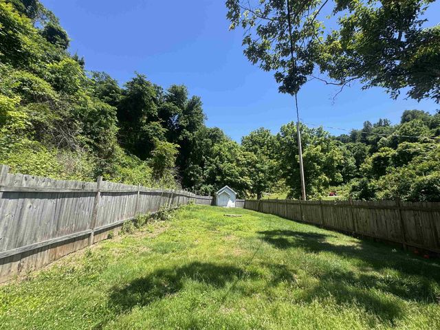 295 Private Road 660, South Point, OH 45680