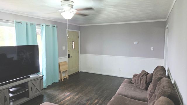 295 Private Road 660, South Point, OH 45680