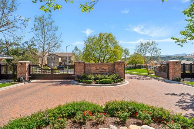 22588 Lamplight, Saugus, CA 91350