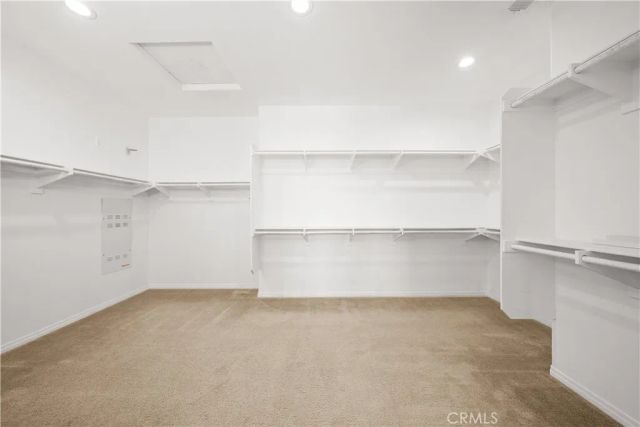 22588 Lamplight, Saugus, CA 91350