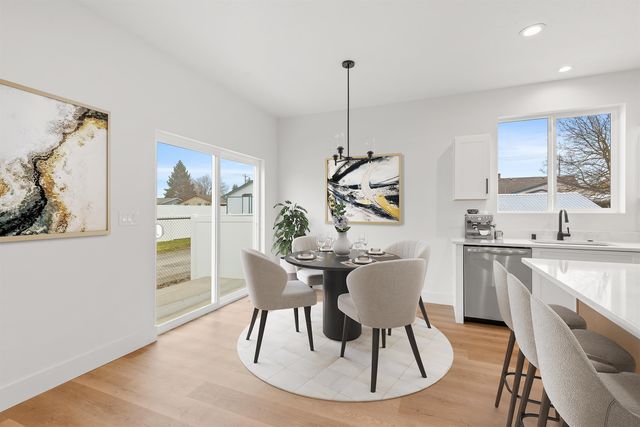 17807 E 3rd Ln, Spokane Valley, WA 99016