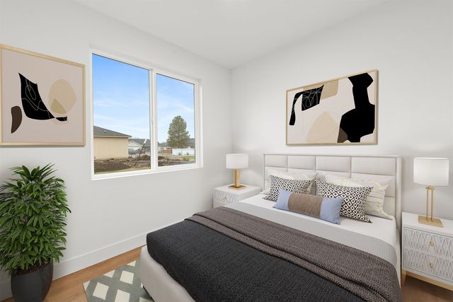 17807 E 3rd Ln, Spokane Valley, WA 99016