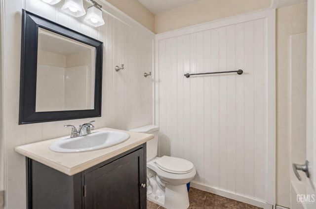 3000 Verdant, Bakersfield, CA 93309