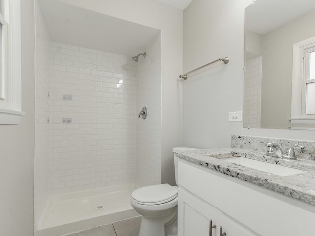 322 Rockhurst Road, Bolingbrook, IL 60440