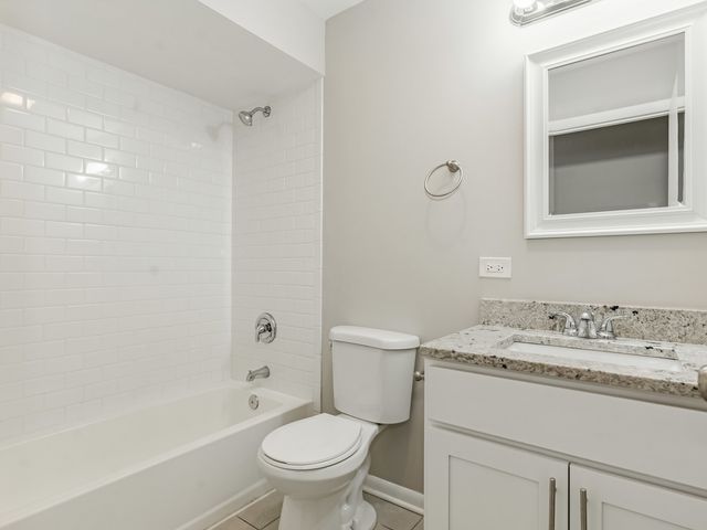 322 Rockhurst Road, Bolingbrook, IL 60440