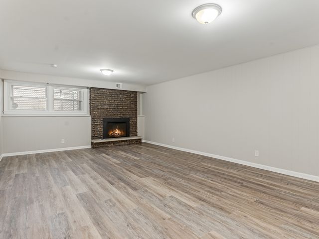 322 Rockhurst Road, Bolingbrook, IL 60440