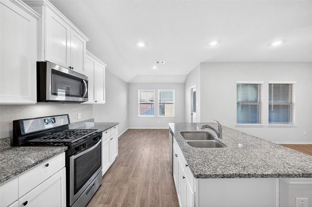 2411 Mulligan Lane, Navasota, TX 77868