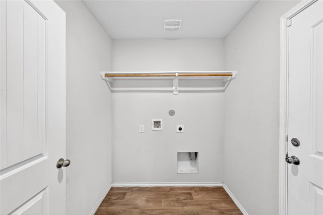 2411 Mulligan Lane, Navasota, TX 77868