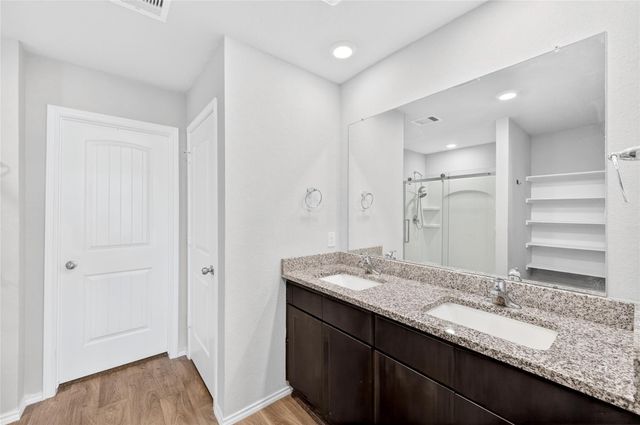 2411 Mulligan Lane, Navasota, TX 77868