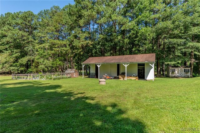 15410 Rowlett Rd, Chesterfield, VA 23838