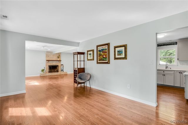 15410 Rowlett Rd, Chesterfield, VA 23838