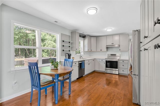 15410 Rowlett Rd, Chesterfield, VA 23838