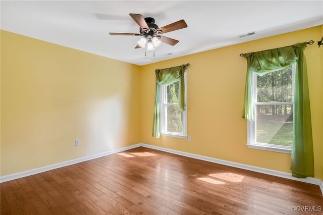 15410 Rowlett Rd, Chesterfield, VA 23838