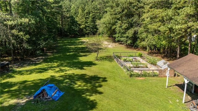 15410 Rowlett Rd, Chesterfield, VA 23838