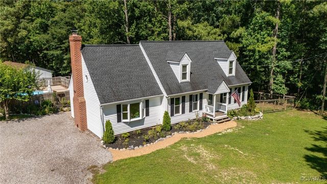 15410 Rowlett Rd, Chesterfield, VA 23838
