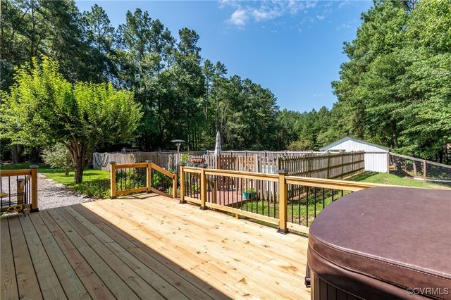 15410 Rowlett Rd, Chesterfield, VA 23838
