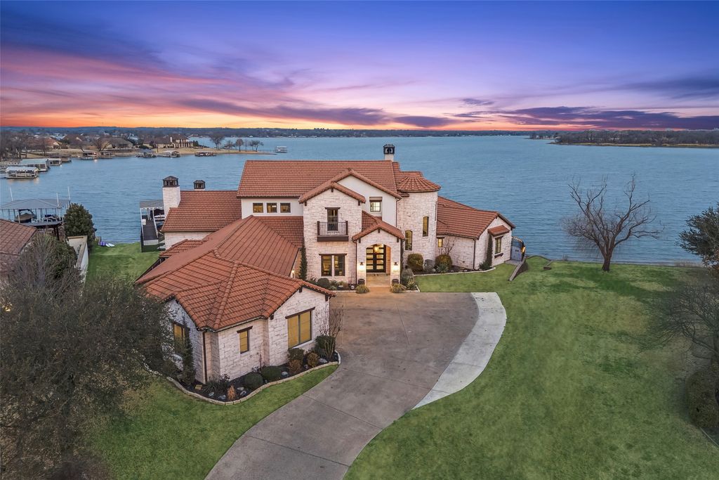 12633 Lakeview Court, Fort Worth, TX 76179