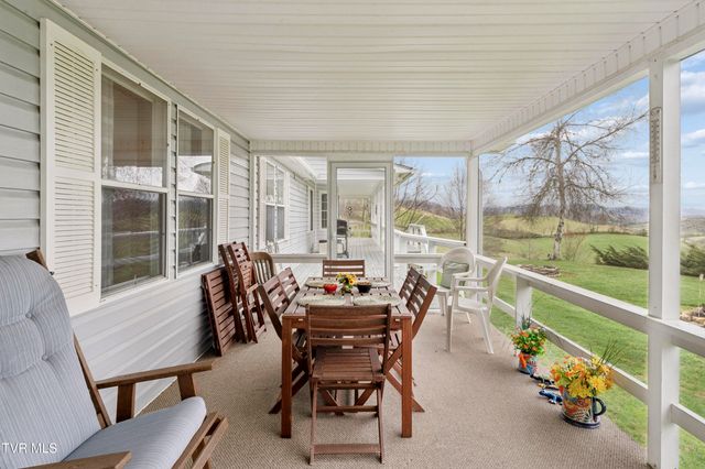 958 Avery Branch Road, Mountain City, TN 37683