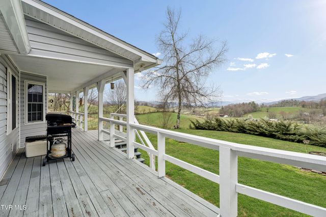 958 Avery Branch Road, Mountain City, TN 37683