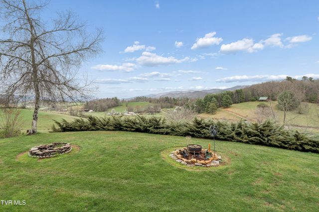 958 Avery Branch Road, Mountain City, TN 37683