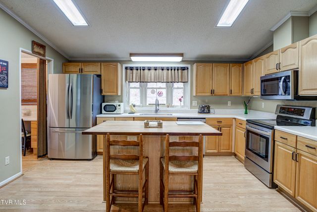 958 Avery Branch Road, Mountain City, TN 37683