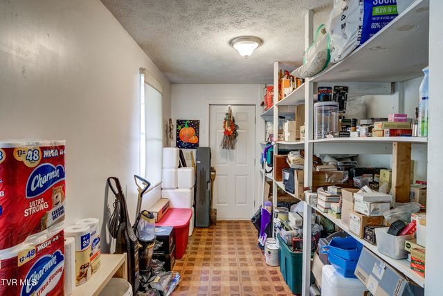 958 Avery Branch Road, Mountain City, TN 37683