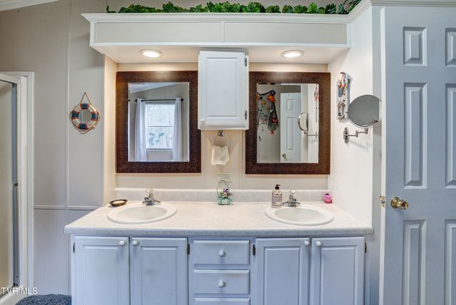 958 Avery Branch Road, Mountain City, TN 37683