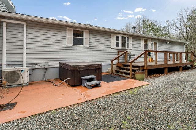 958 Avery Branch Road, Mountain City, TN 37683