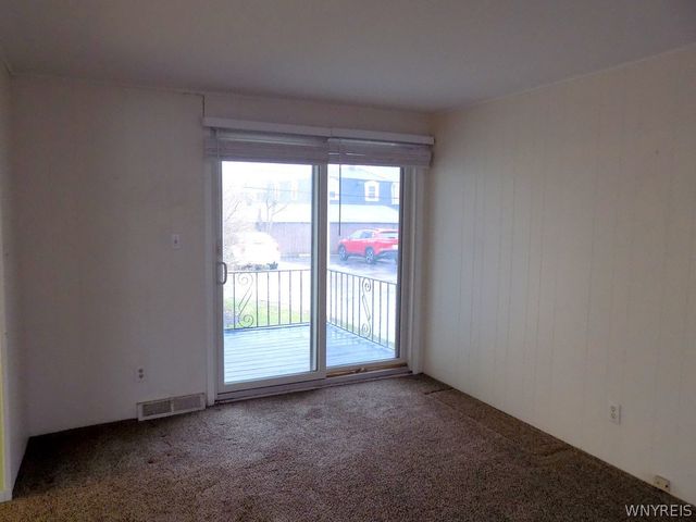 373 Carmen Road, Amherst, NY 14226