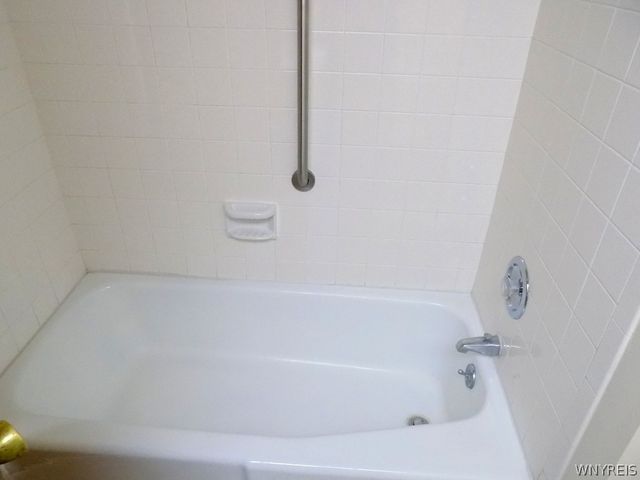 373 Carmen Road, Amherst, NY 14226