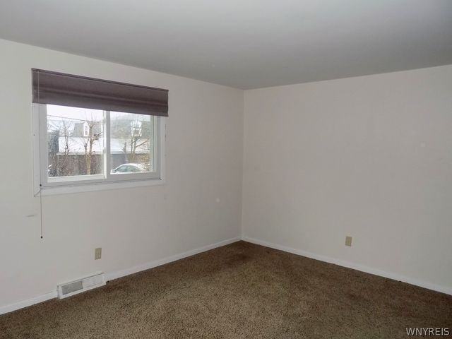 373 Carmen Road, Amherst, NY 14226