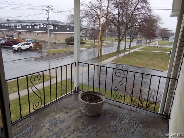 373 Carmen Road, Amherst, NY 14226