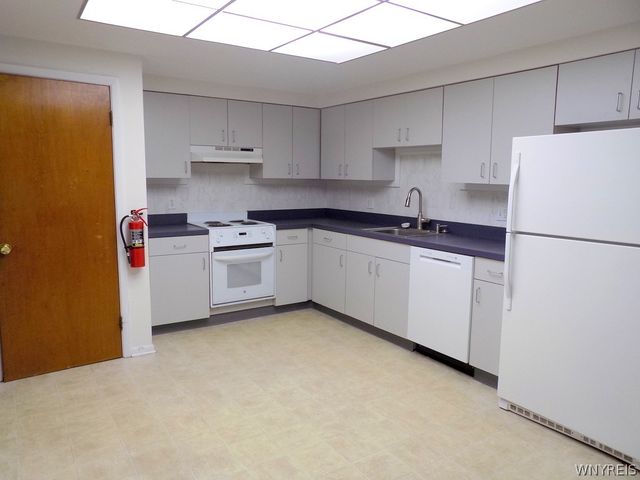 373 Carmen Road, Amherst, NY 14226