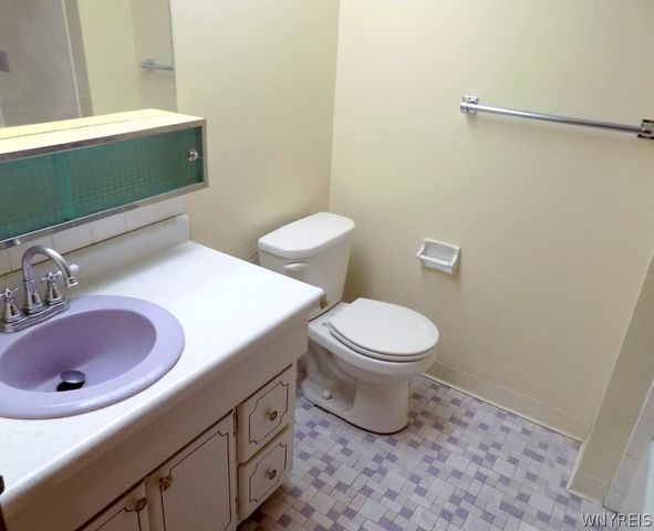 373 Carmen Road, Amherst, NY 14226