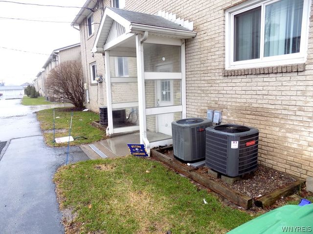 373 Carmen Road, Amherst, NY 14226