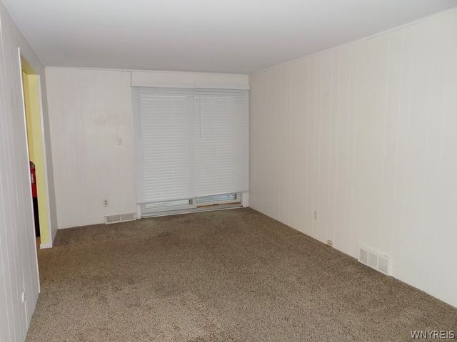 373 Carmen Road, Amherst, NY 14226