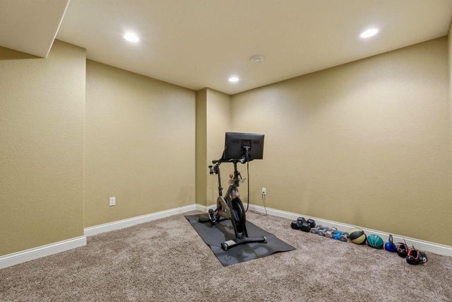 N34W33440 Hickory LANE, Nashotah, WI 53058
