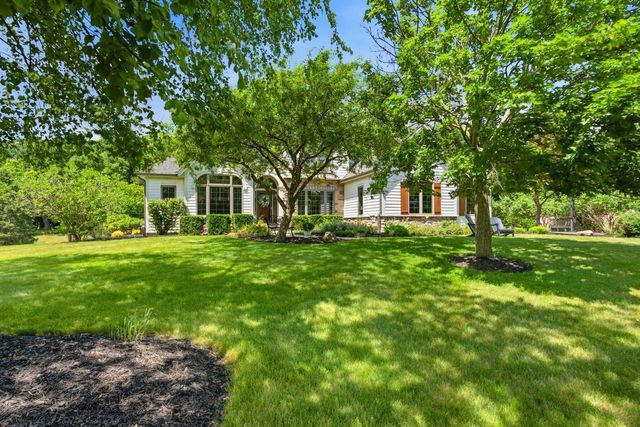 N34W33440 Hickory LANE, Nashotah, WI 53058