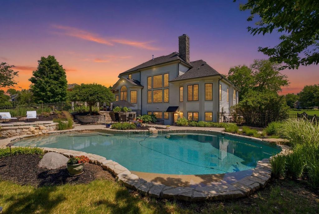 N34W33440 Hickory LANE, Nashotah, WI 53058