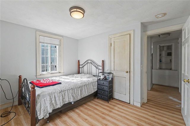 87 Easton Avenue, Warwick, RI 02889