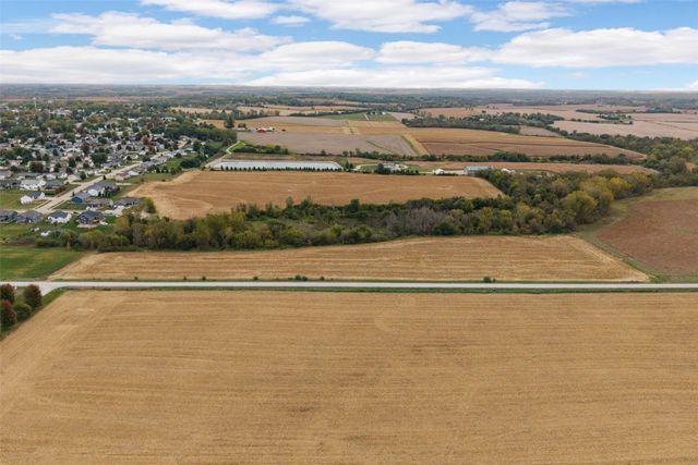 31st Avenue, Urbana, IA 52345