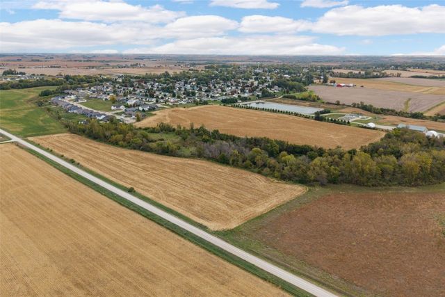 31st Avenue, Urbana, IA 52345