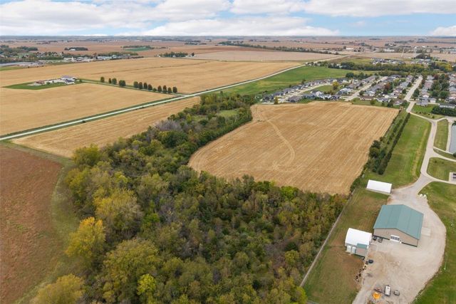 31st Avenue, Urbana, IA 52345