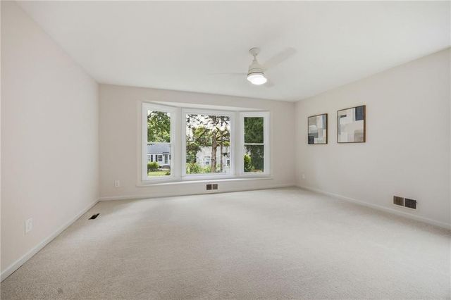 4121 W 54th Street, Roeland Park, KS 66205