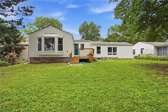 4121 W 54th Street, Roeland Park, KS 66205