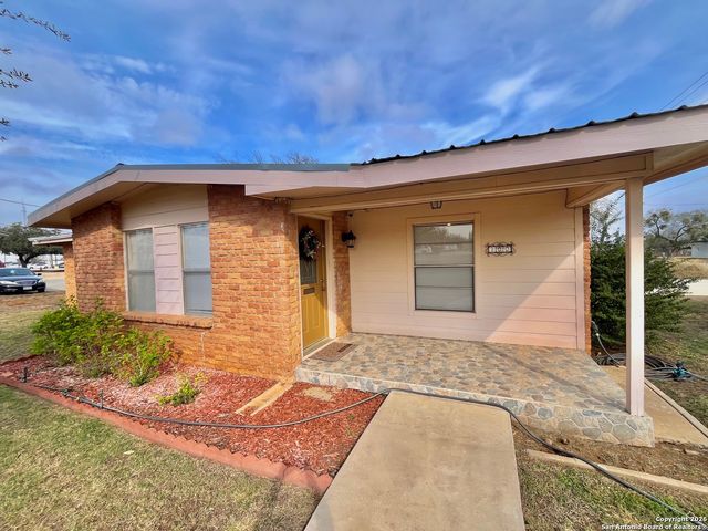 200 W Frio St, Dilley, TX 78017