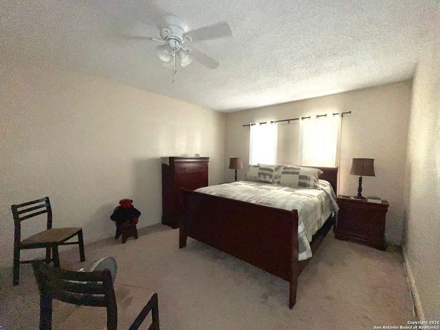 200 W Frio St, Dilley, TX 78017